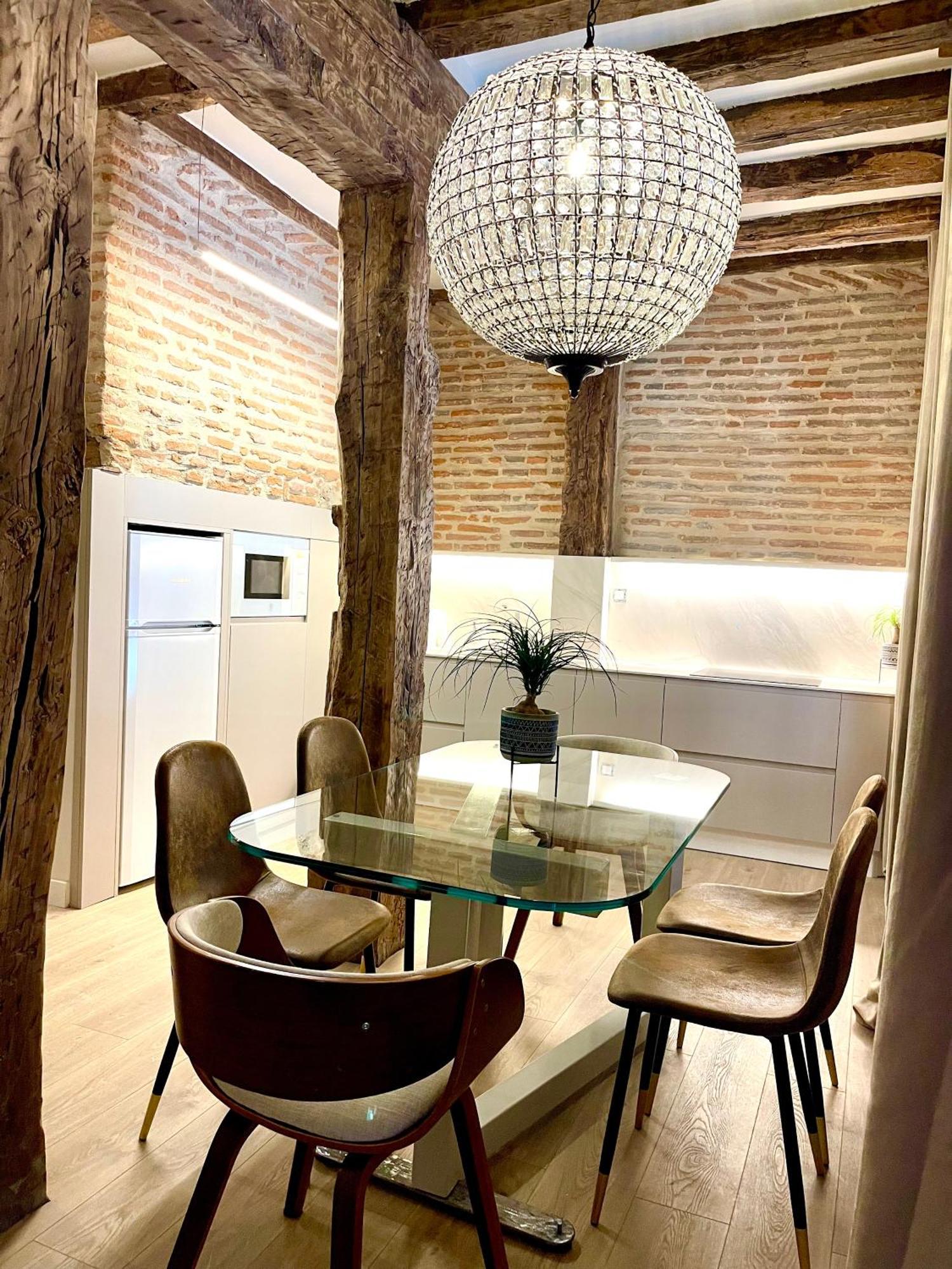 Lauramer Plaza Nueva Бильбао Экстерьер фото
